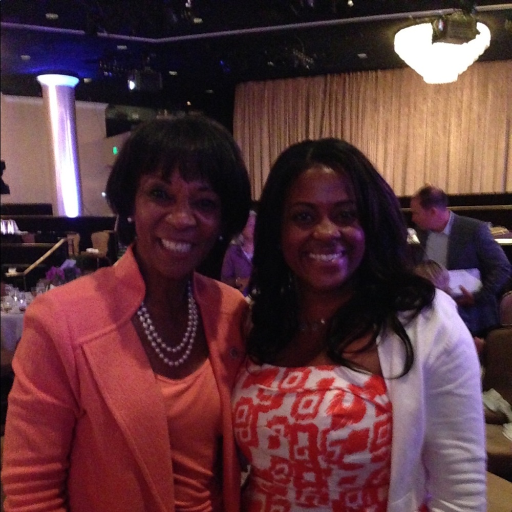 Perfect Soshanna summer dress!